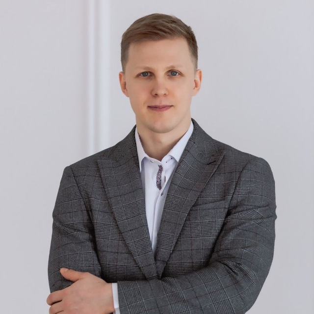 Артём Менченя — CTO / Full-stack, ILAVISTA